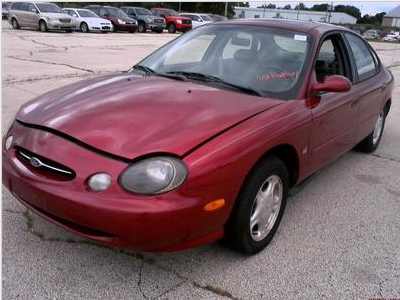 1999 Ford Taurus